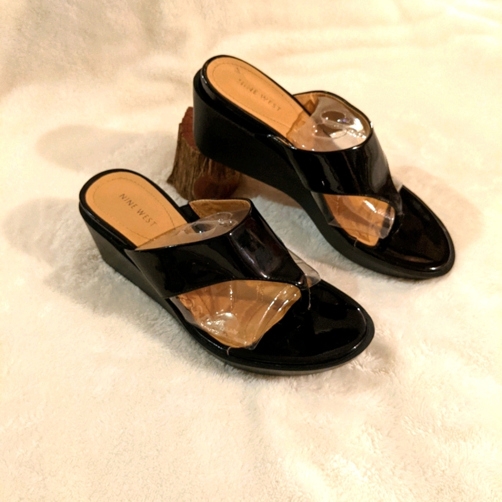 Nine West wedge sandals size 7.5